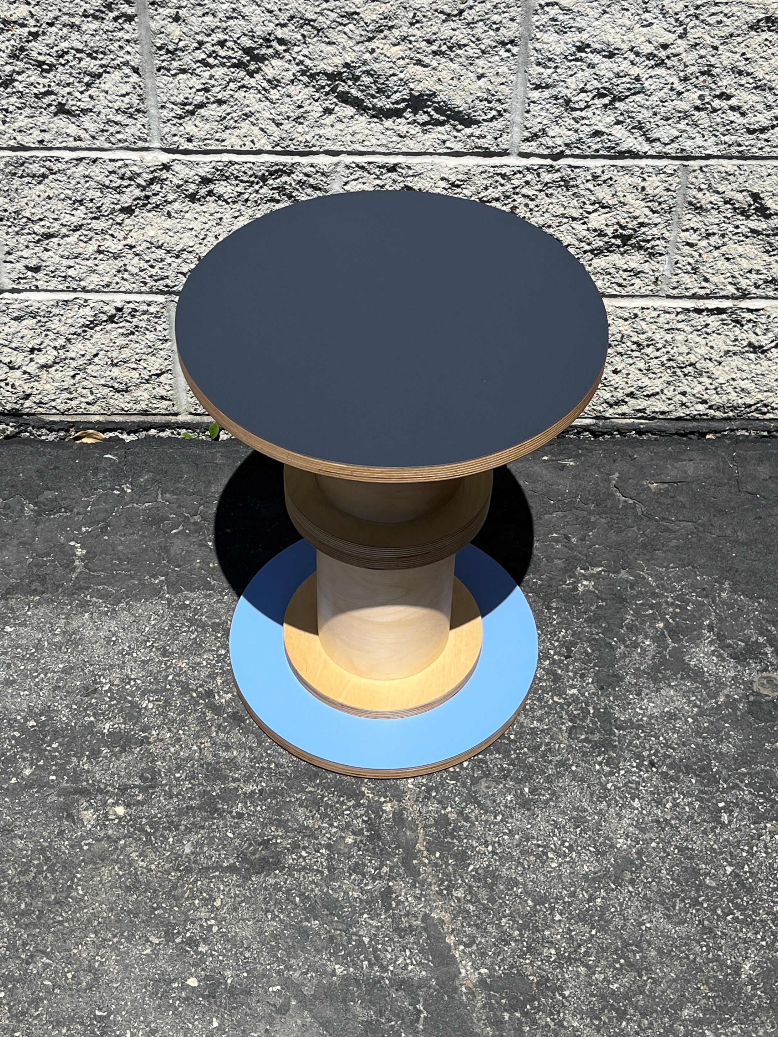  (SOLD OUT) Circle Column Table - Navy/Blue product image 4