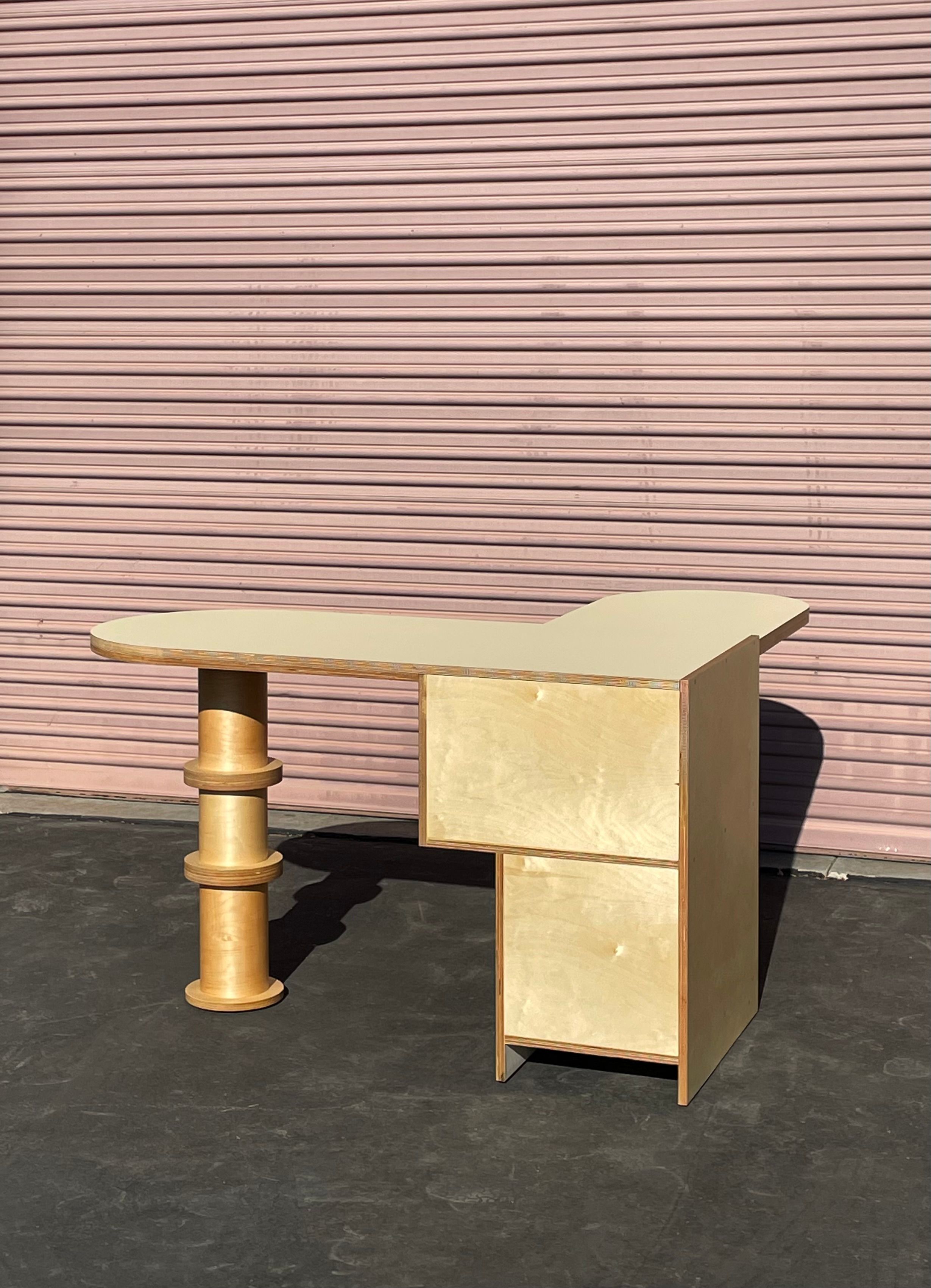  Column Leg Work Station product image 4