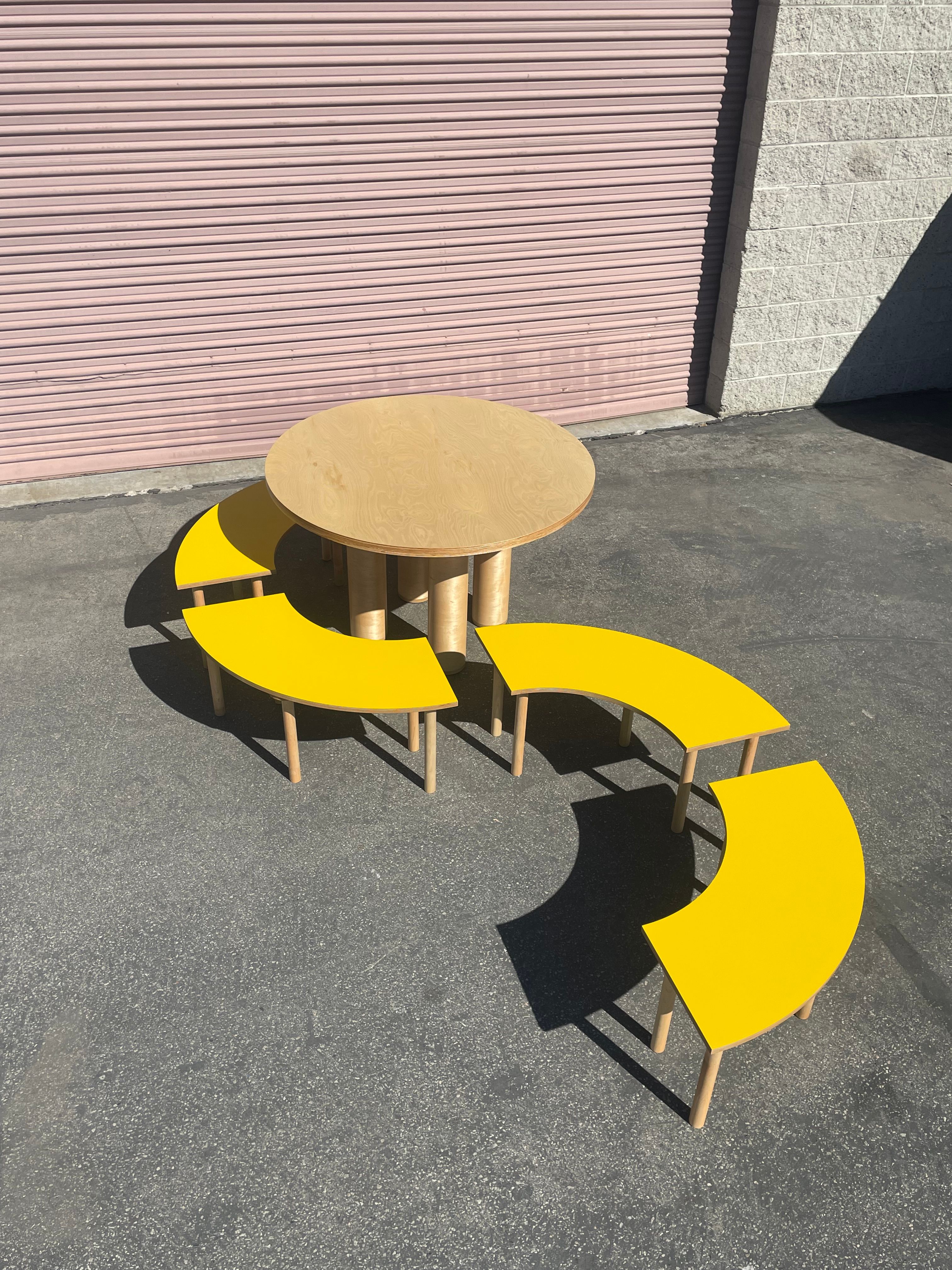  Circle Table + Bench Set II product image 4