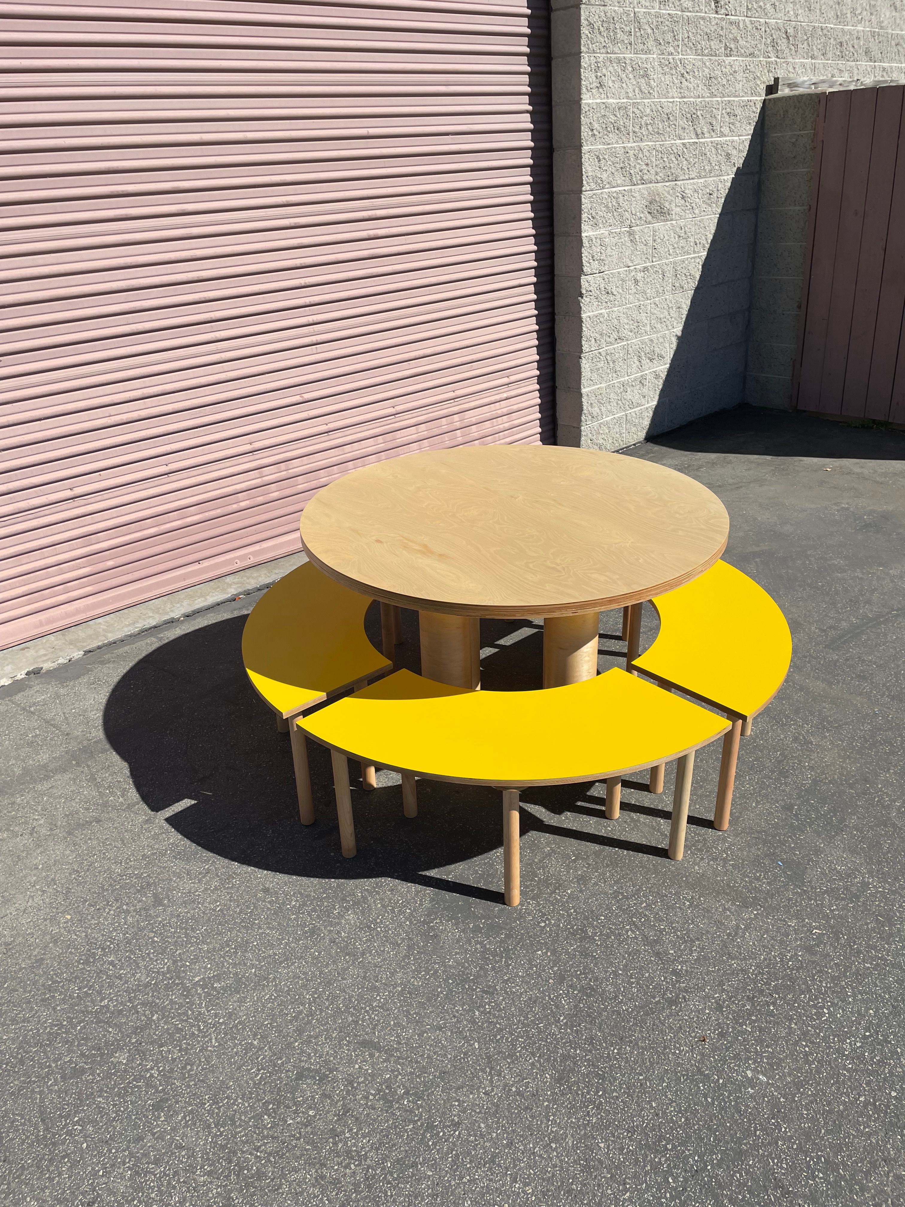  Circle Table + Bench Set II product image 1