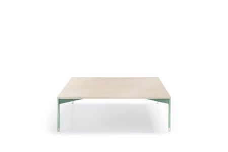Chic Tables CS40 – kolekcia ľahkých stolov na široké použitie