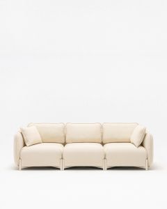 Béžová modulárna sedačka Linka s tromi sedákmi a vankúšmi pre pohodlné lounge sedenie v modernom interiéri