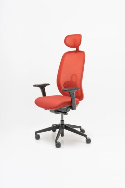 Ergonomická kancelárska stolička Ollie v červenom prevedení s opierkou hlavy a nastaviteľnými podrúčkami