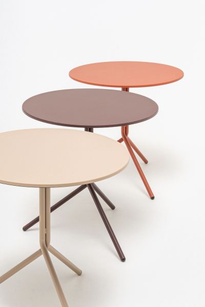 Luna – skladací café stôl do interiéru aj exteriéru – obrázok 2