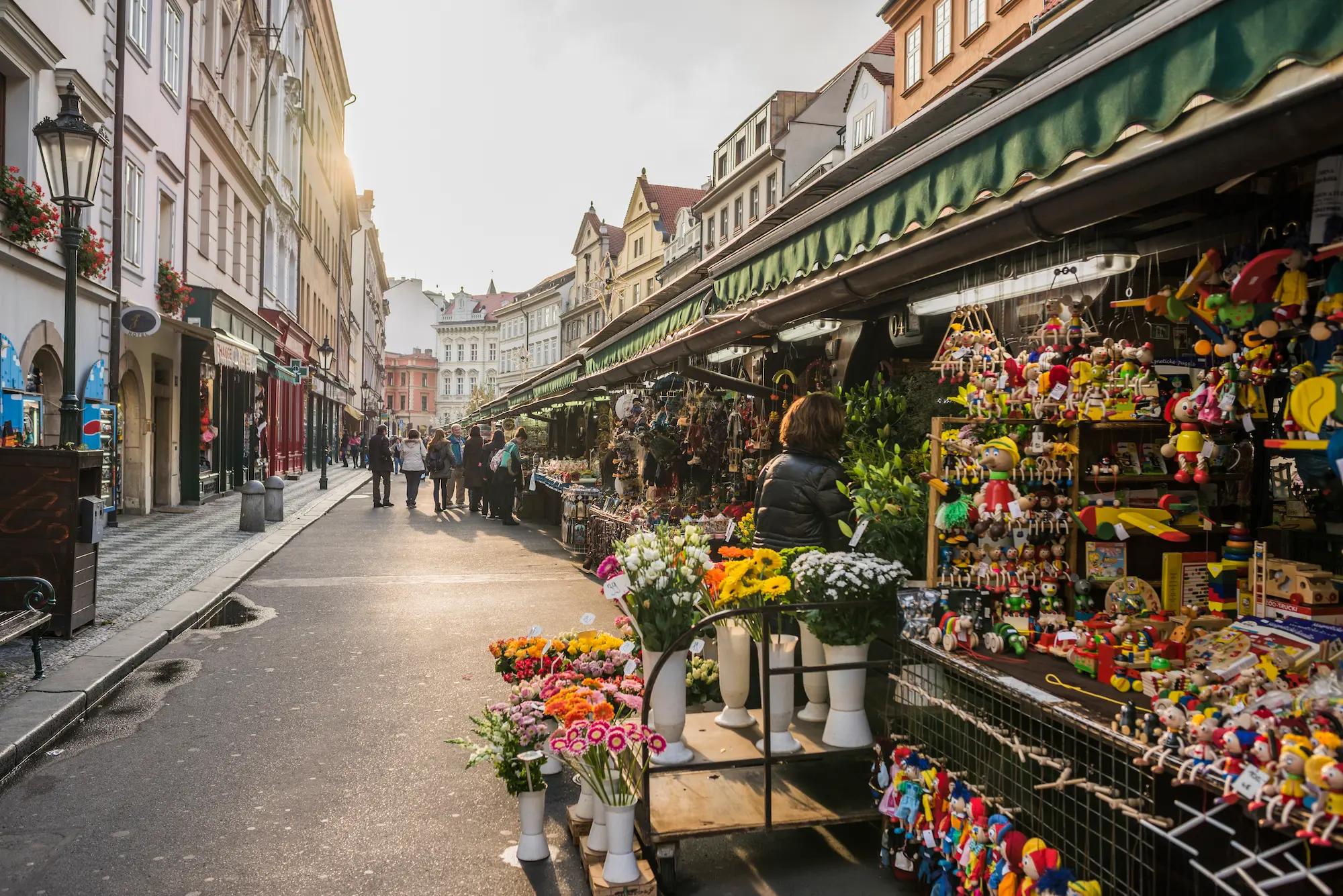 What to Know Before Moving to Prague – A Guide for Expats