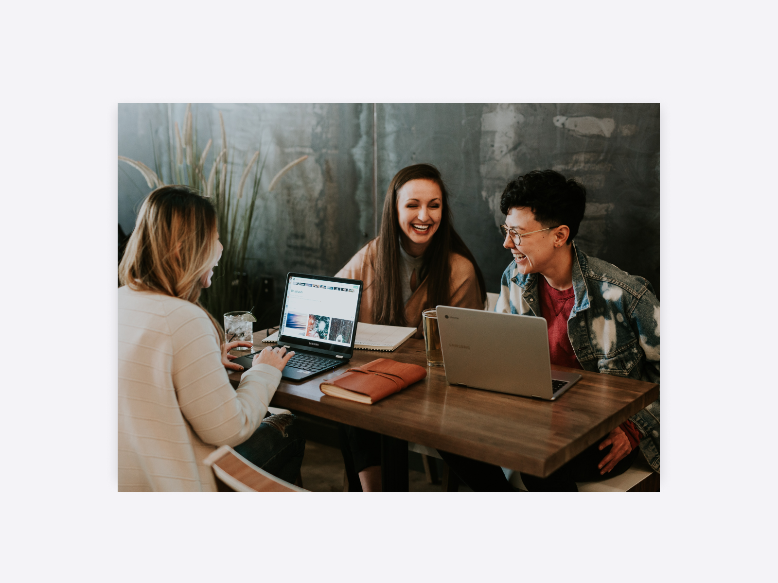 Photo of employees at a creative meeting.