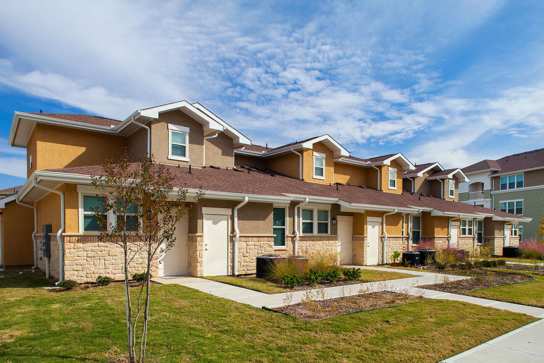 Azure Pointe 3 of 11