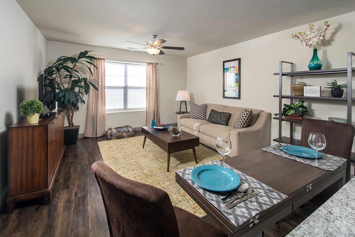 The Residences at Maple Glen 4 of 8