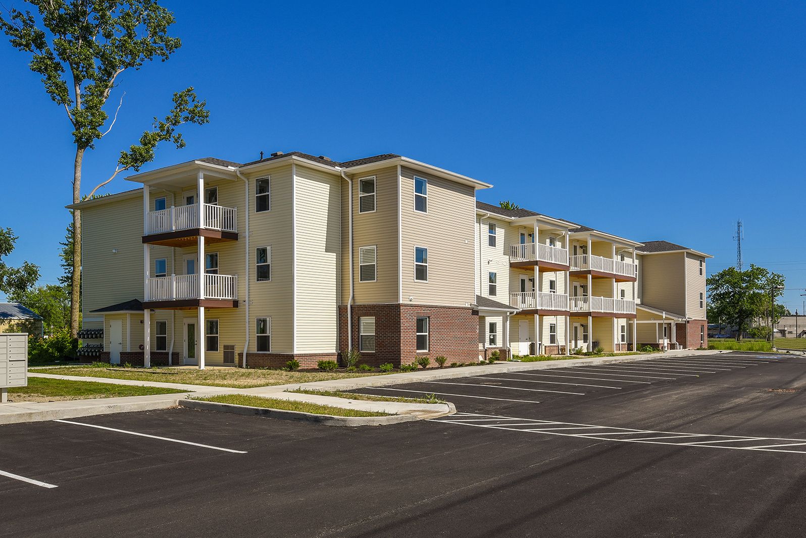 Tiffin Pointe II 3 of 7