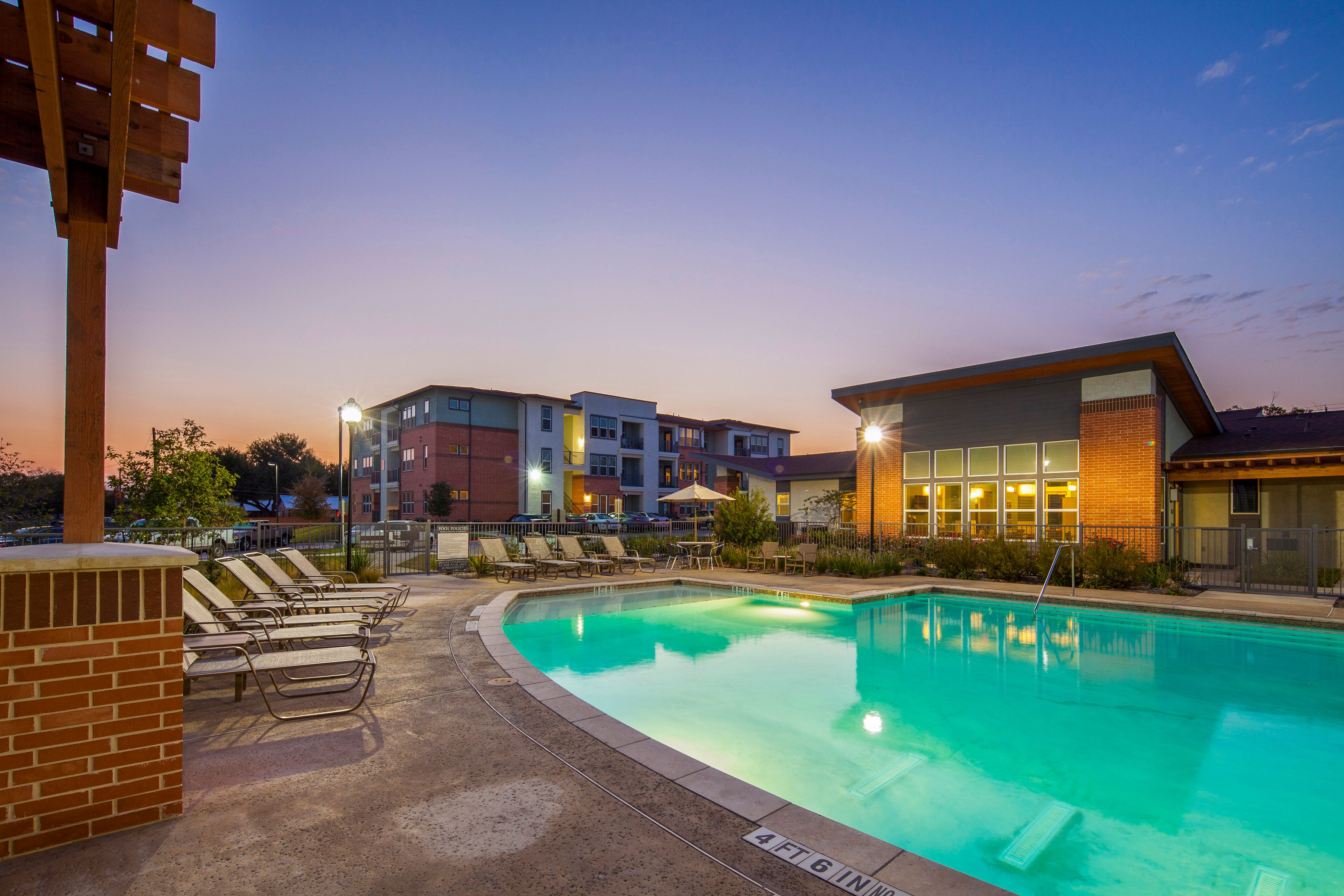 Sienna Pointe 2 of 10