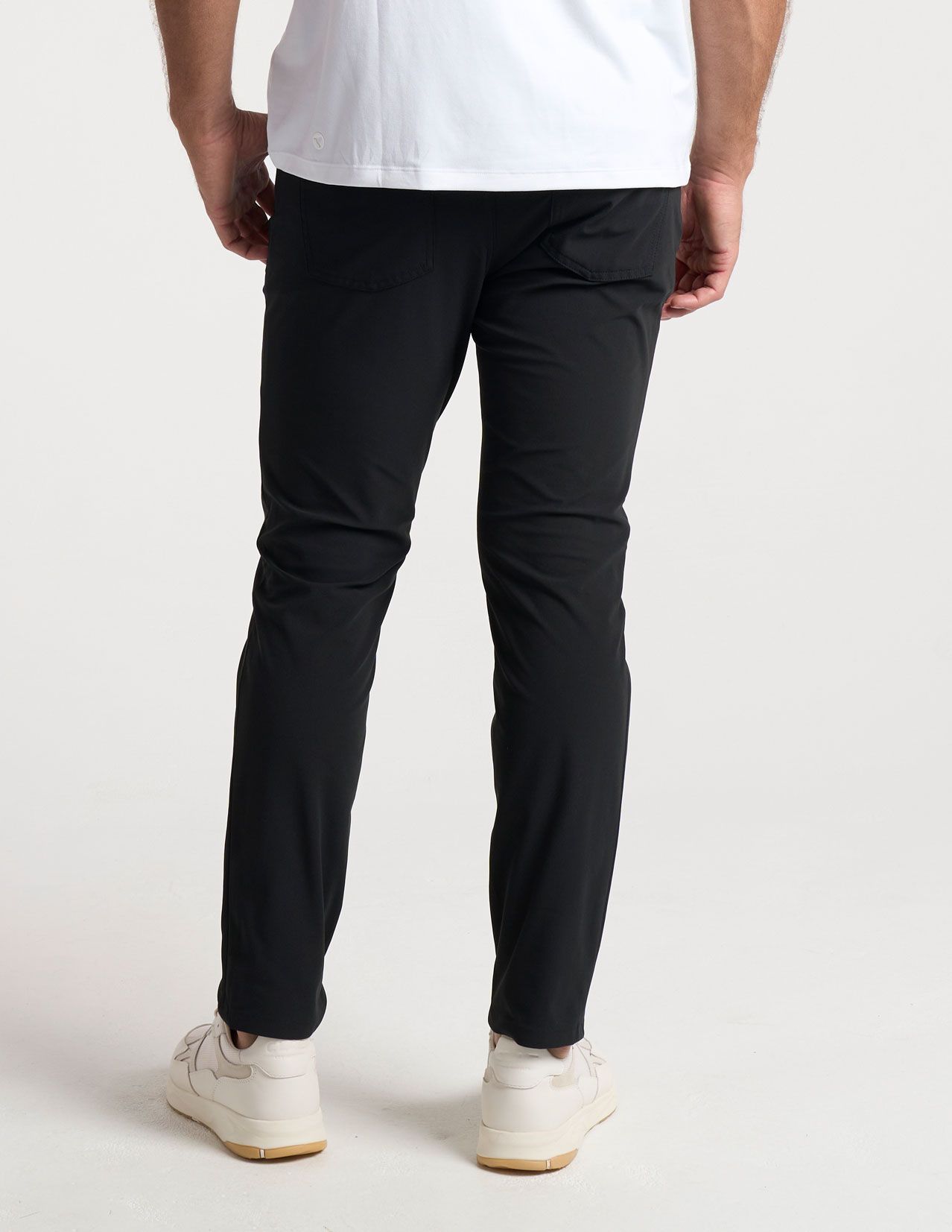 5-Pocket Tech Pants - Black - Slim Fit