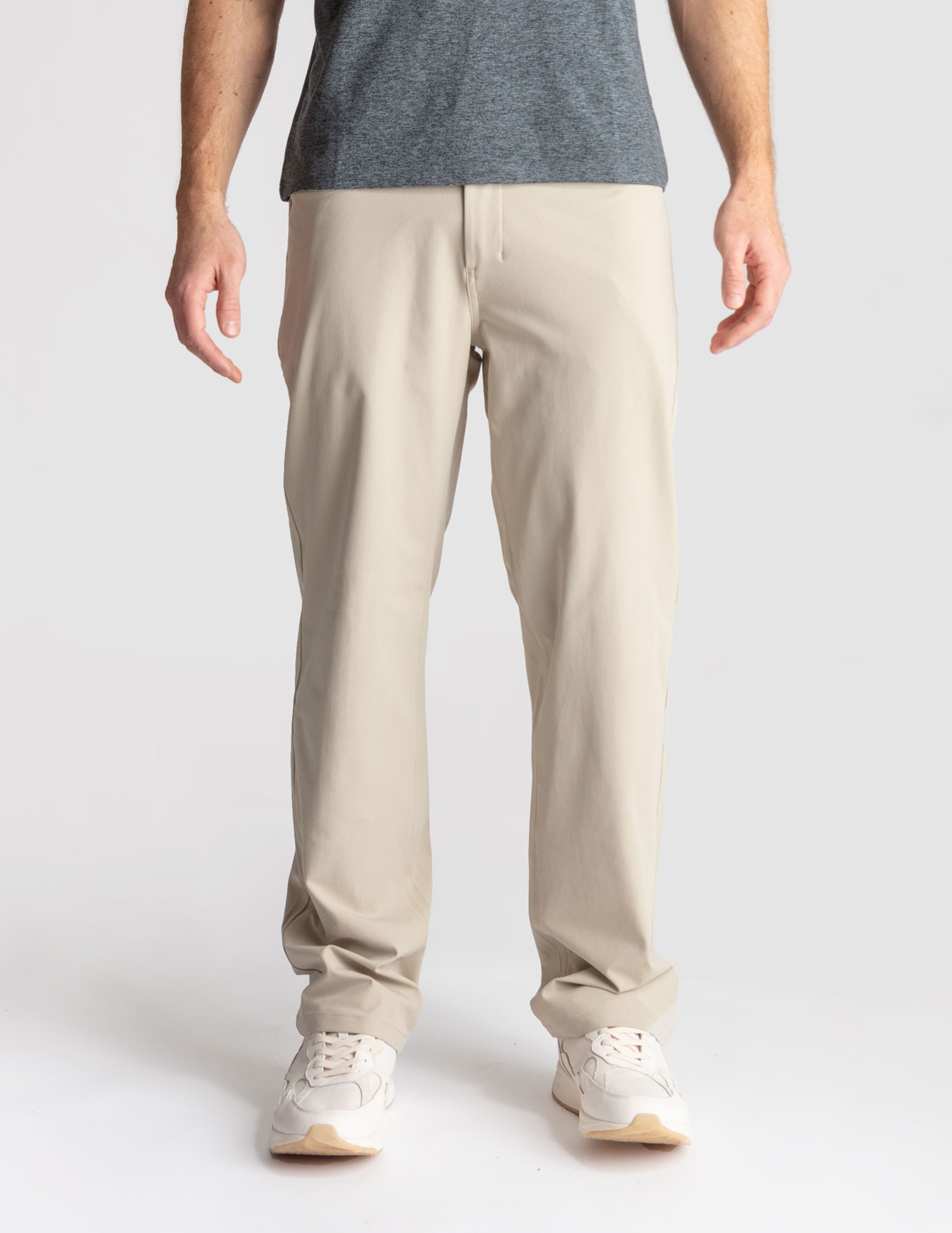 5-Pocket Tech Pants - Khaki - Relaxed Fit
