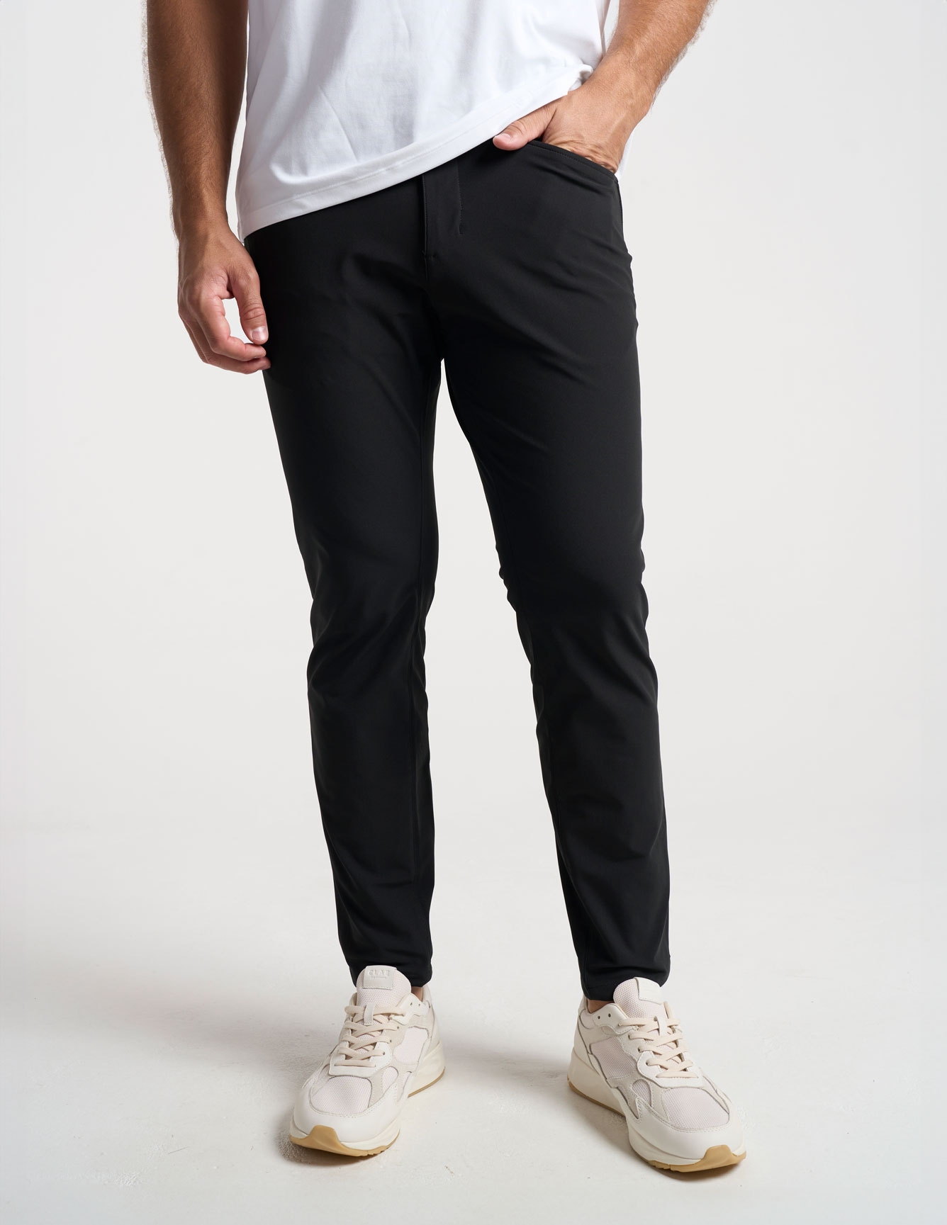 5-Pocket Tech Pants - Black