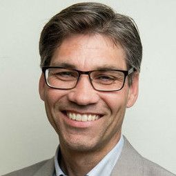 Bilde av forfatteren Frank Ole Thoresen