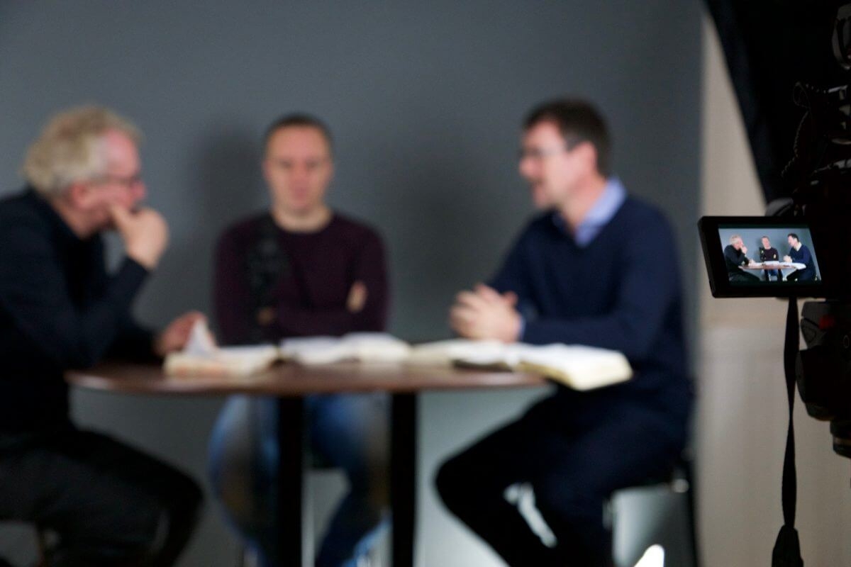 Table Talks : Advent 2016 – Matt 21:1-11 (E1)