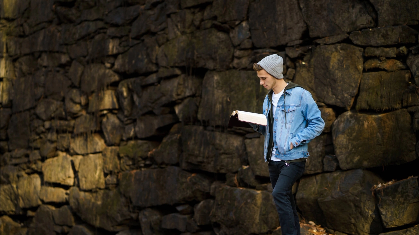 Bibelens syn på seg selv ++, Peter Olsen