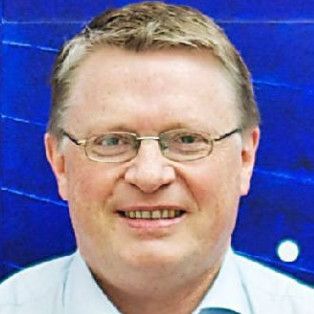 Bilde av forfatteren Hans Aage Gravaas