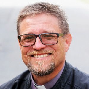 Bilde av forfatteren Bjørn Roger Stien