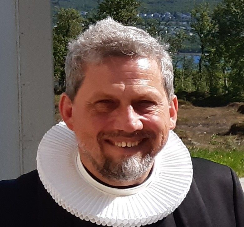 Bilde av forfatteren Erik A. H. Okkels