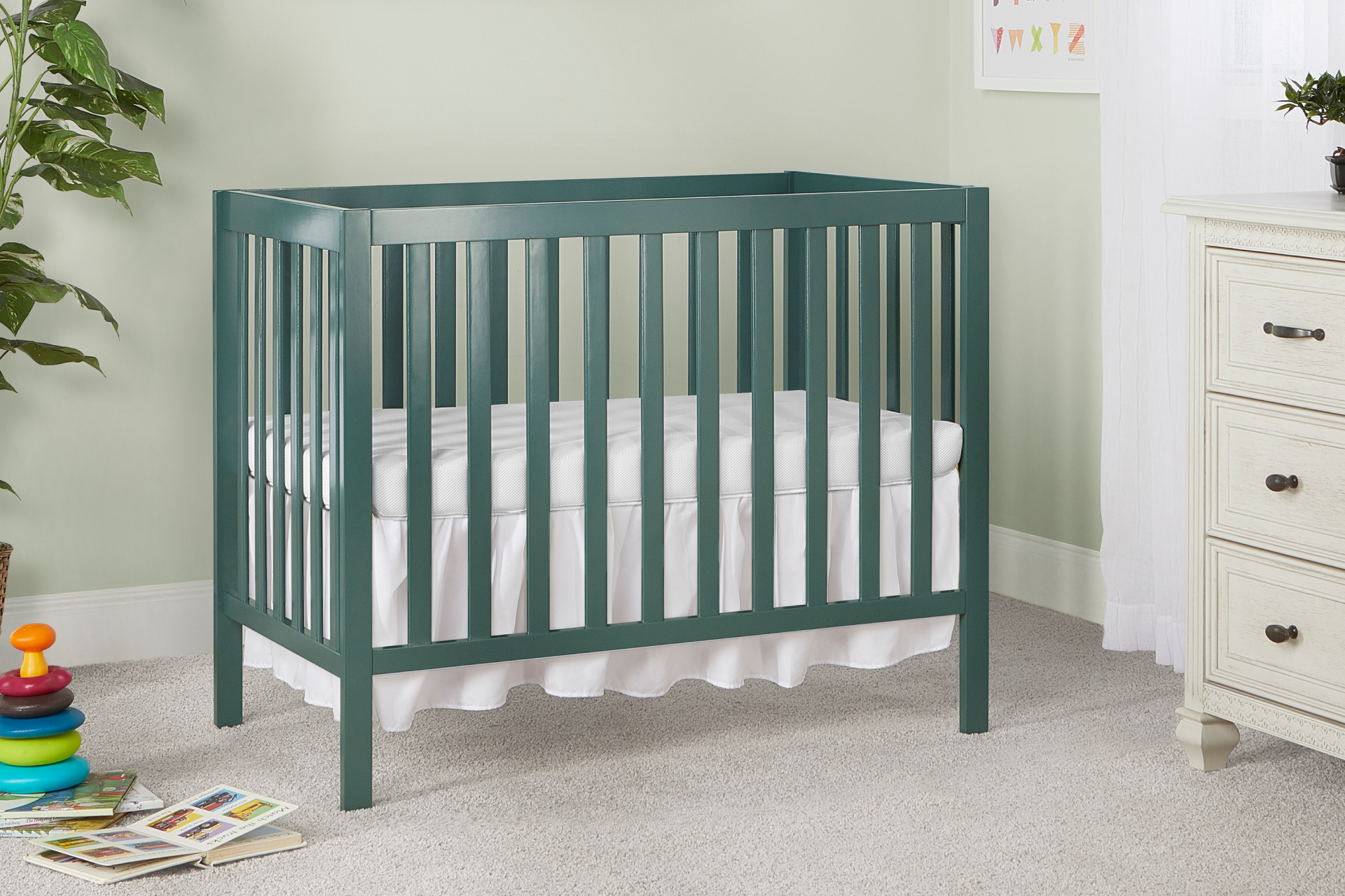 Dream On Me Edgewood 4-in-1 Convertible Mini Crib in a modern nursery