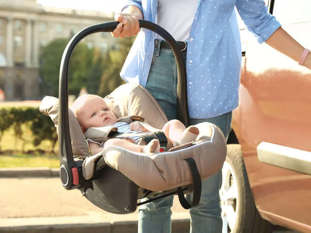 Travel system stroller with infant car seat for easy car-to-stroller transitions