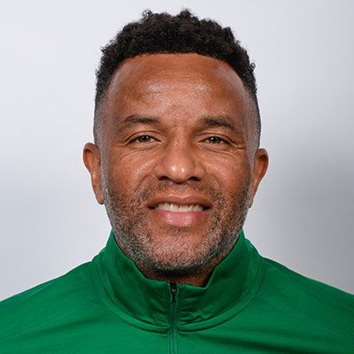 Damon Stoudamire headshot
