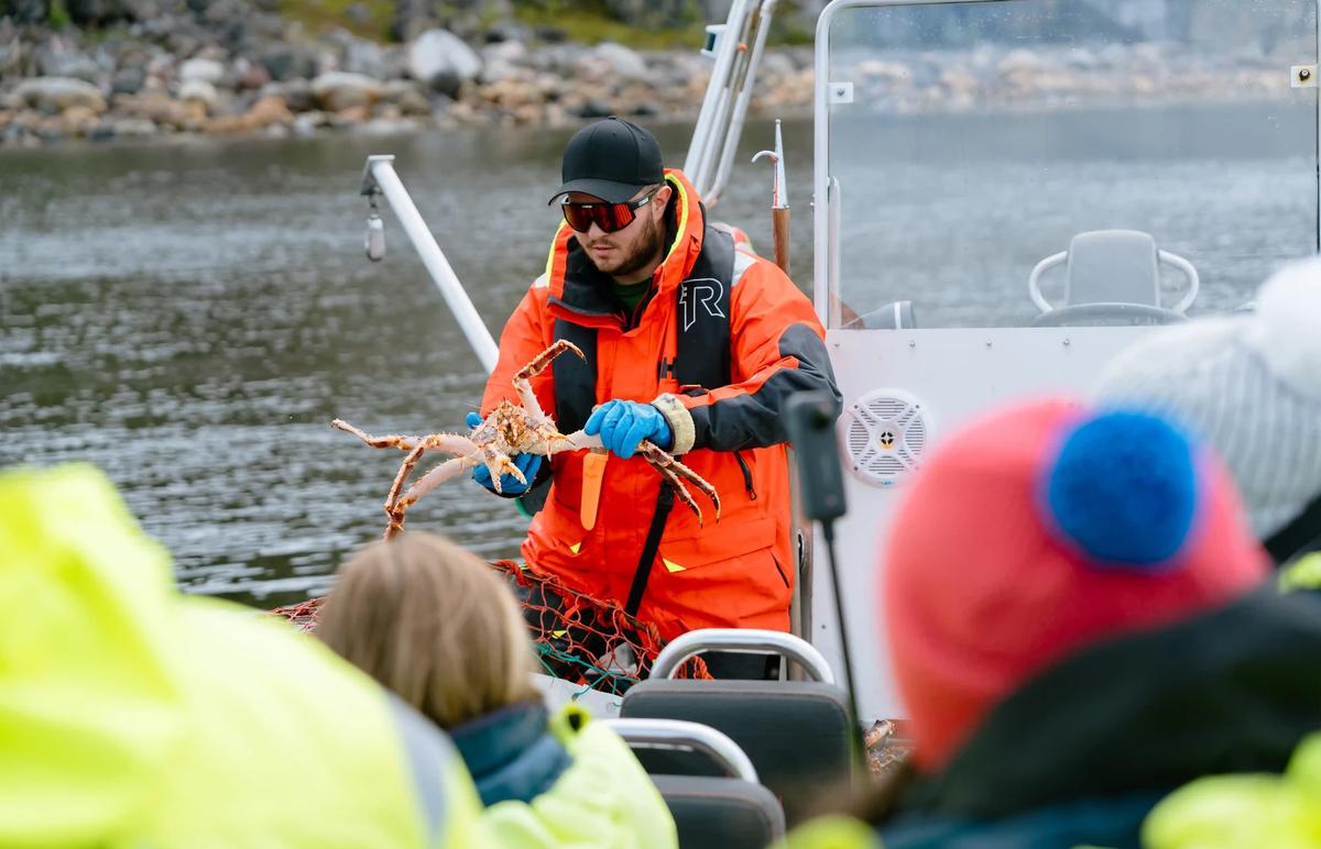 Spar 10 % og opplev det beste av arktisk sommer med en unik fisketur.