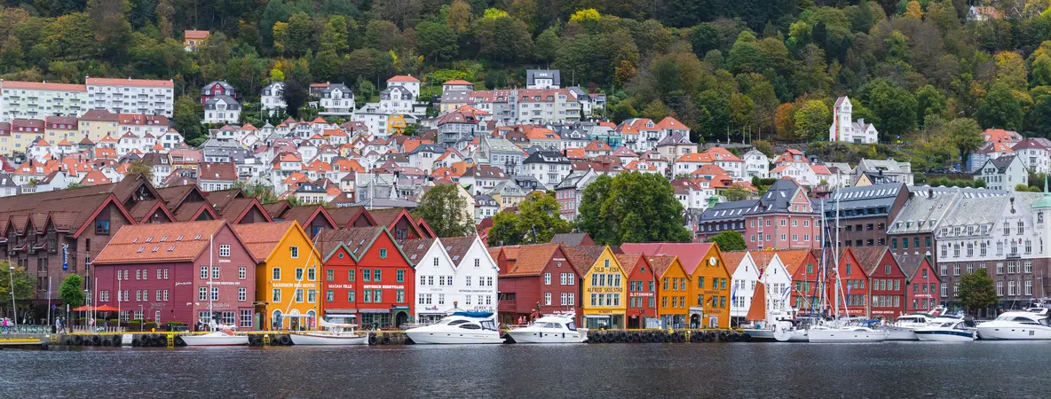 Autopaket zwischen Hirtshals und Stavanger/Bergen