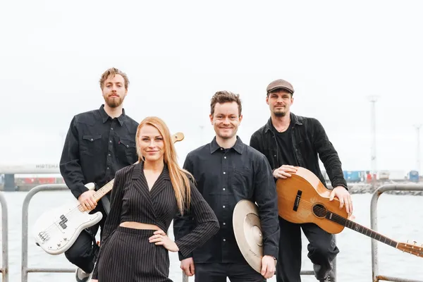 Portside Band med fire bandmedlemmer