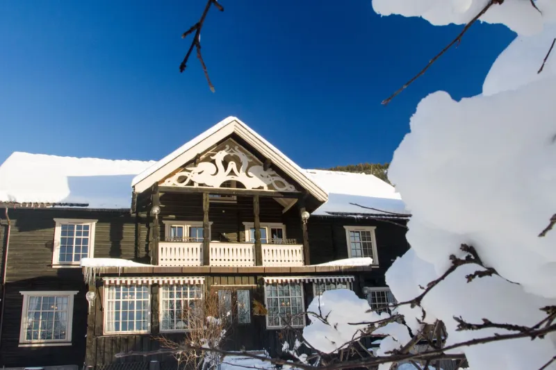 Skiferie i Vrådal – bo på Straand Hotel 