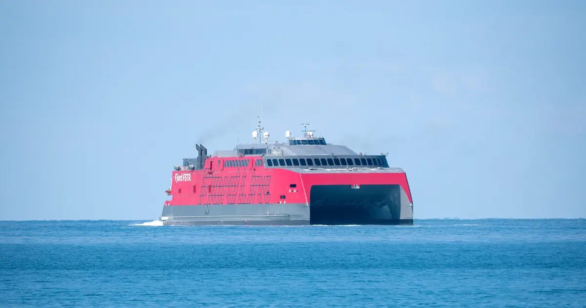 Marte Olsbu Røiseland to christen Fjord FSTR