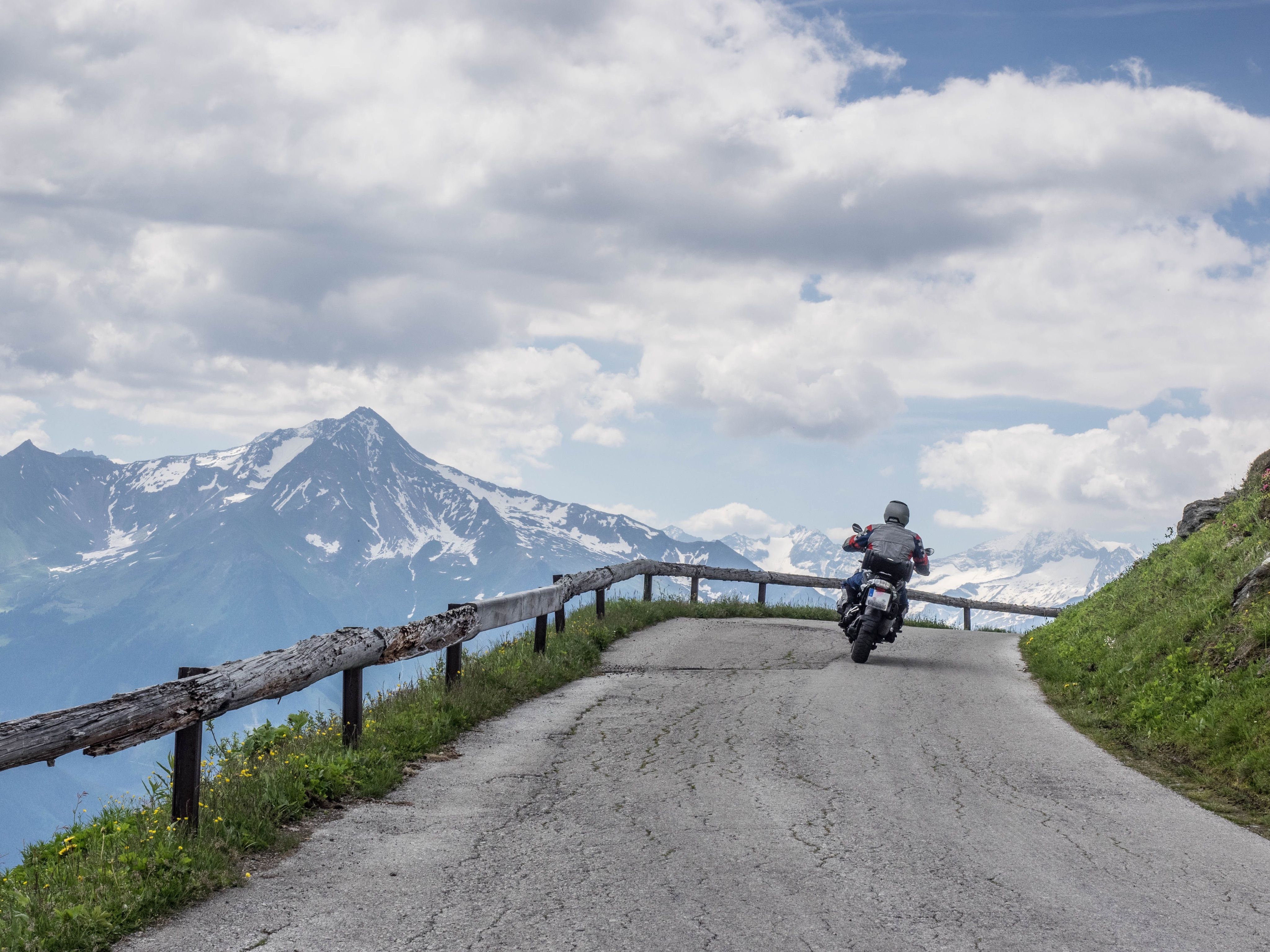 Motorcycle package Hirtshals - Stavanger 