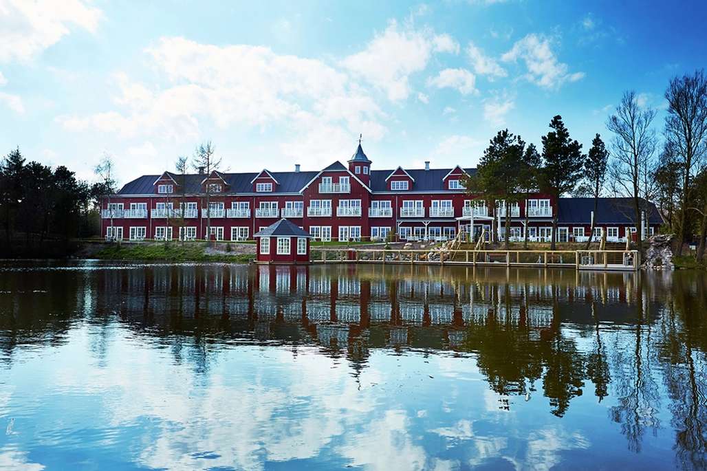 Bo midt i parken på Fårup Hotel. Foto: Fårup Sommerland