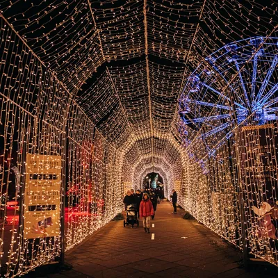 Foto av lystunnel i Tivoli Friheden.