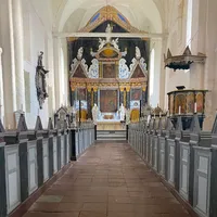 Klosteret har en egen katedral. Foto: Fjord Line