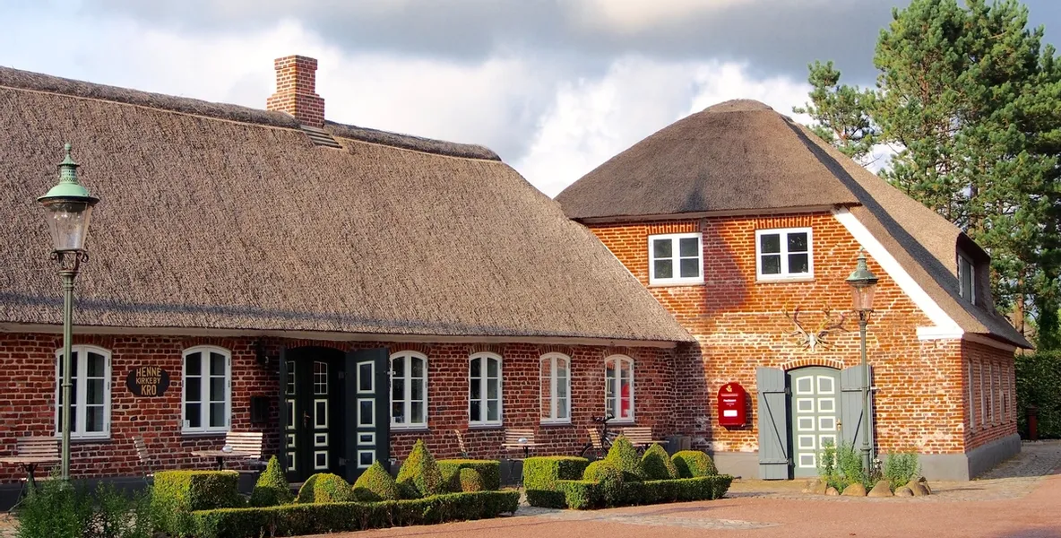 Landlig gourmet: Henne Kirkeby Kro. Foto: Wikipedia