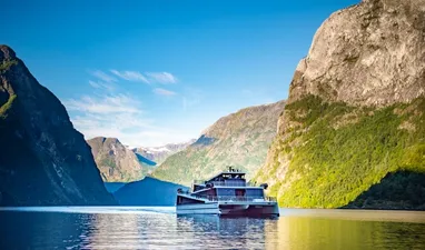 Erleben Sie die Fjordperle Flåm