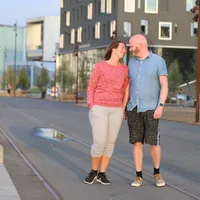 Par nyter havnen i Aalborg