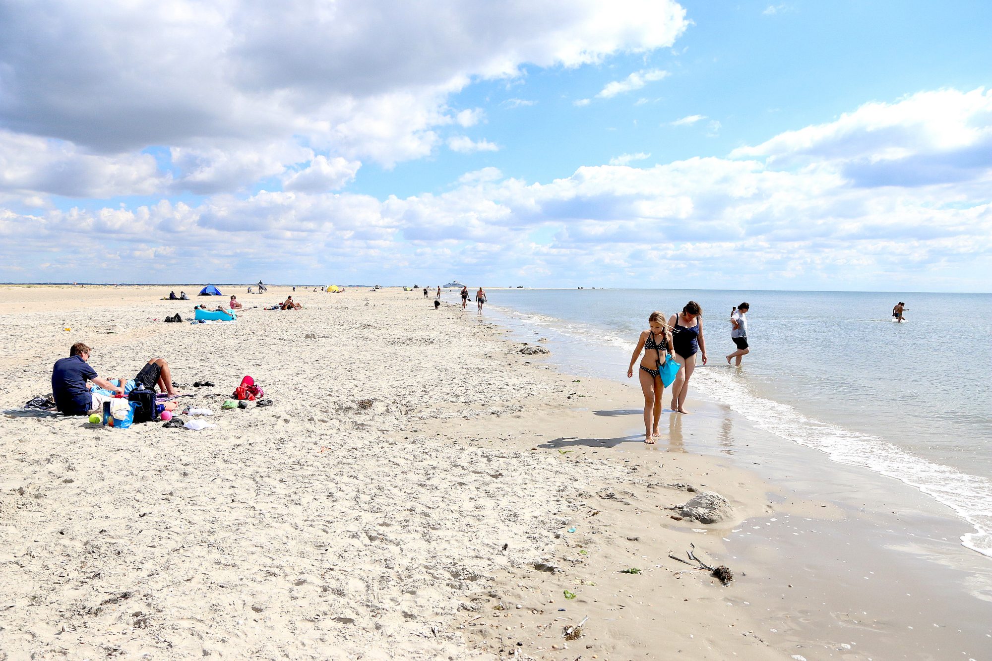 Langstrakte strenger med badegjester