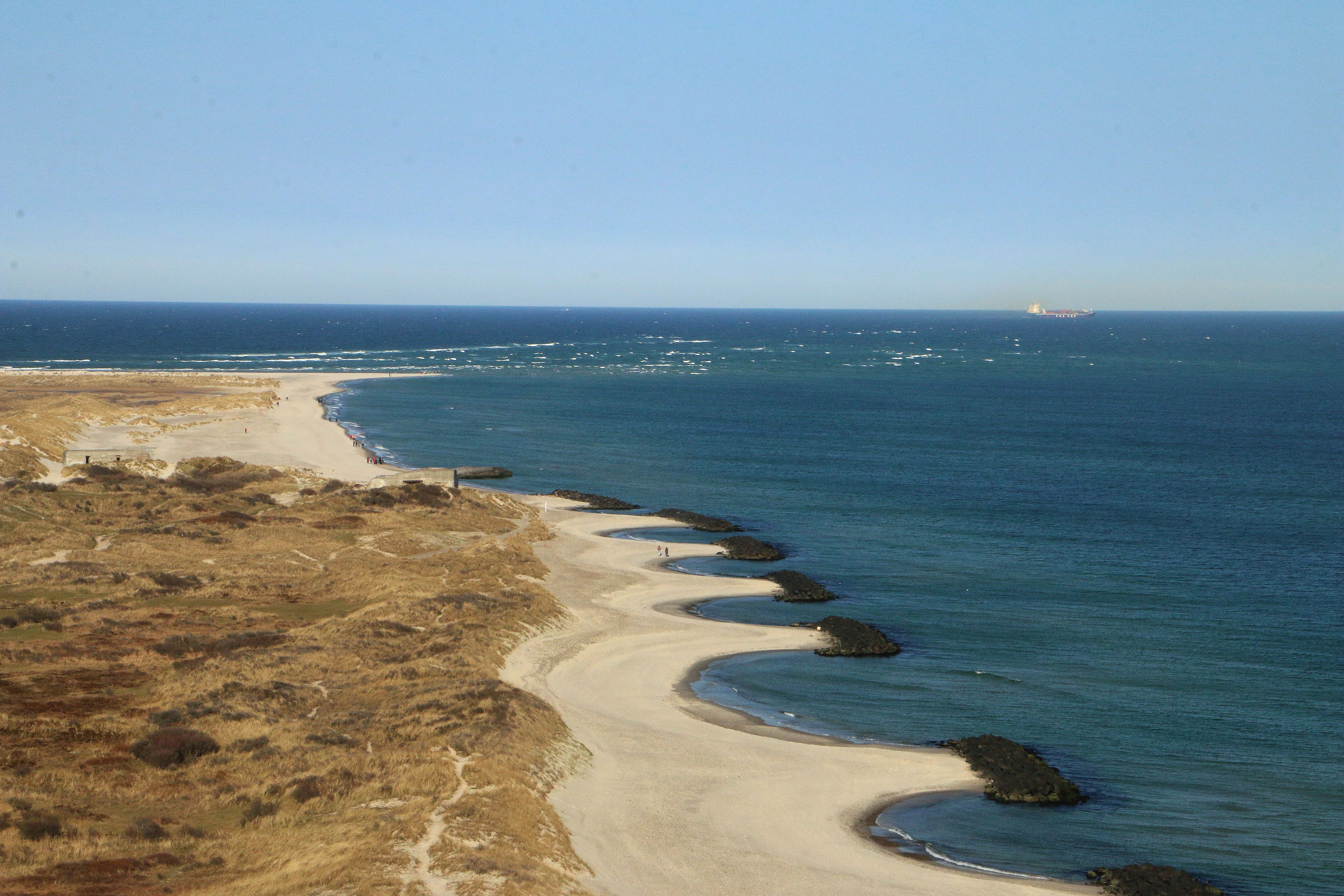 Karakteristisk: Naturen har ordnet opp og formet sandlandskapet på sin karakteristiske måte. Foto: Fjord Line