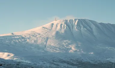 Gaustatoppen in Winterkleidung