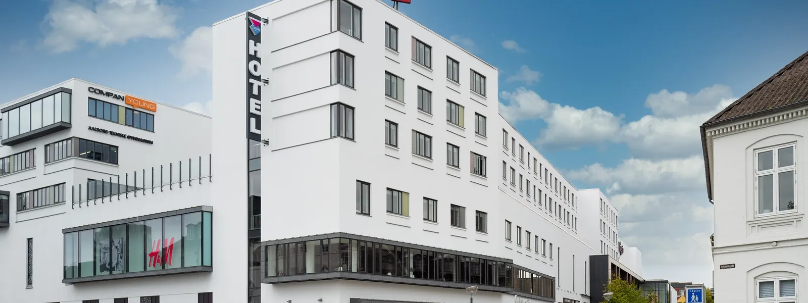 Cabinn Aalborg Facade. Foto.
