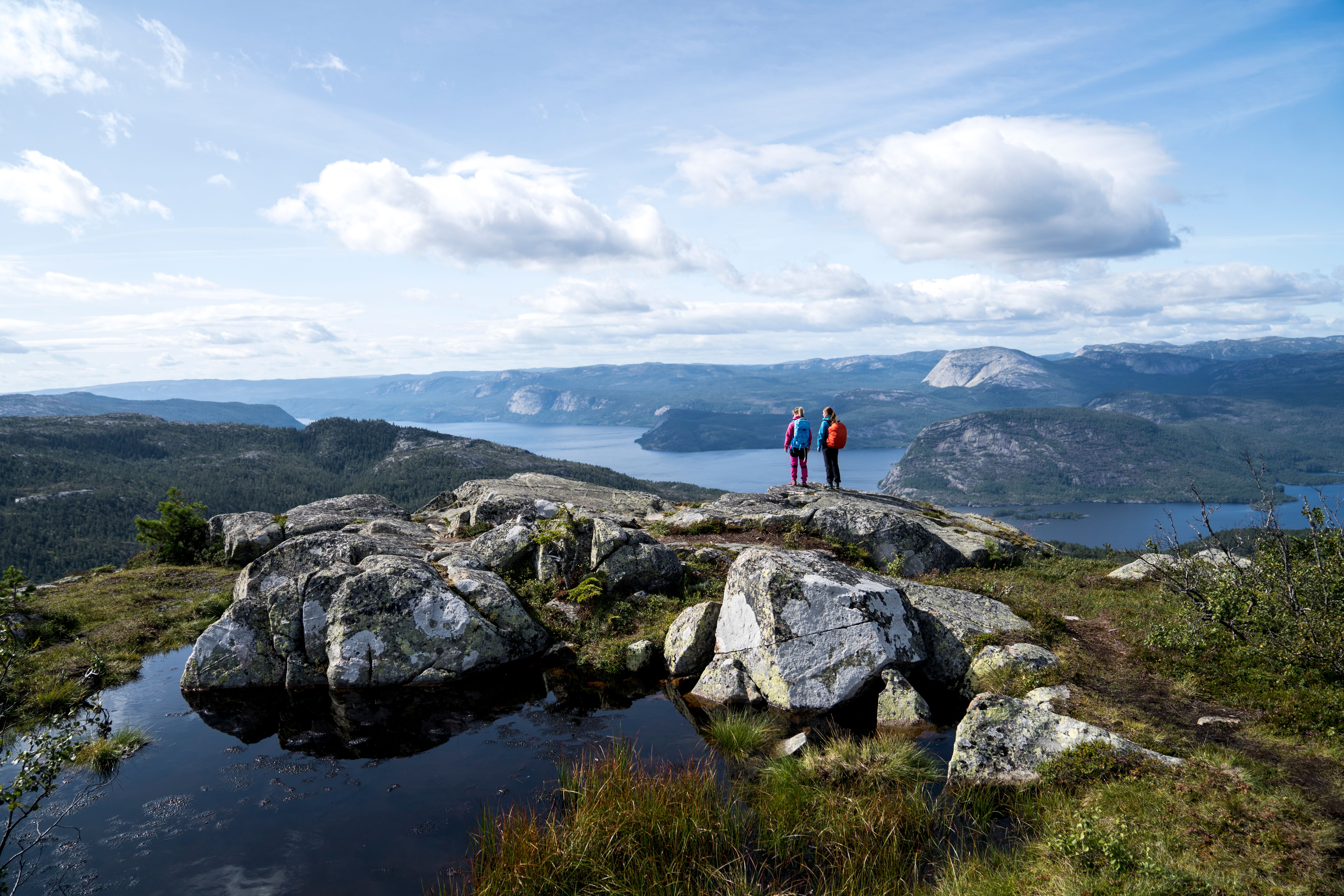 Hiking and cycling in Vrådal
