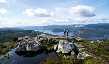 Hiking and cycling in Vrådal