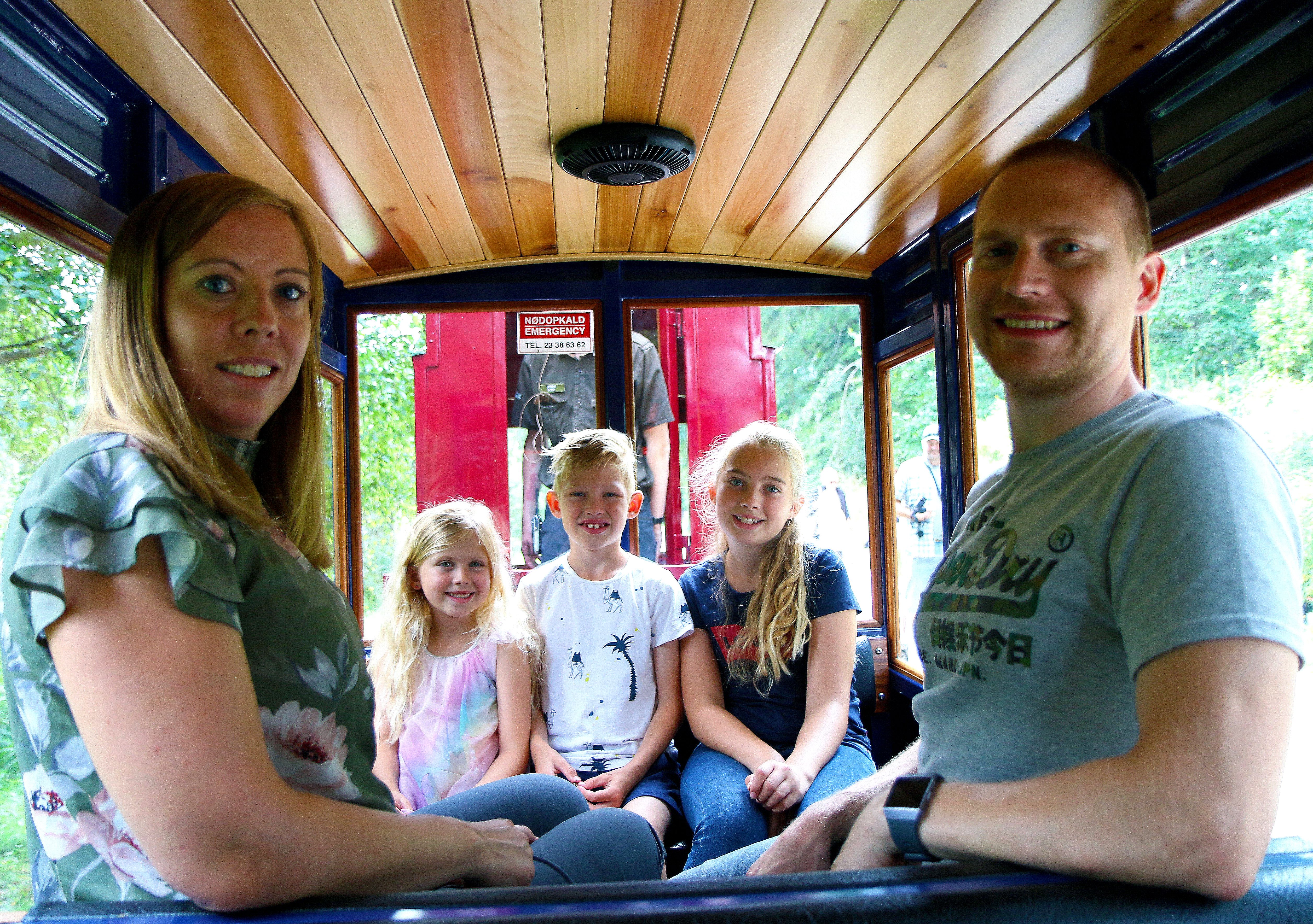 Svært familievennlig. Det er lett å pådra seg varige ferieminner i Ree Park Safari. Foto: Fjord Line