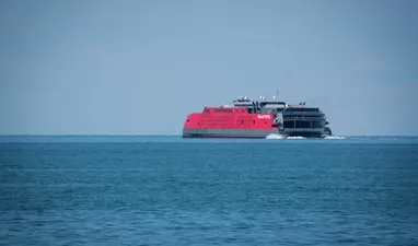 Til Danmark på rekordtid