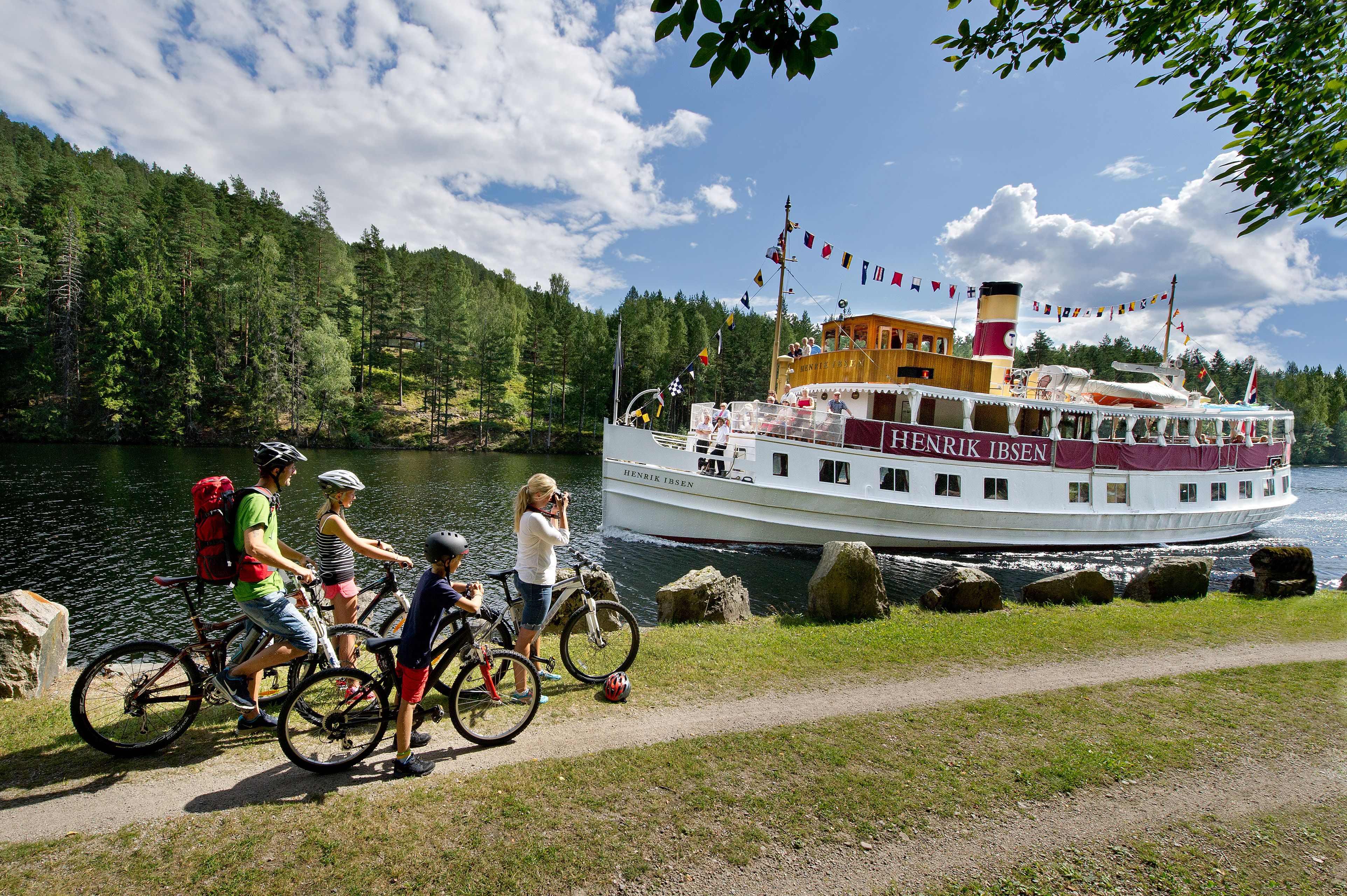 Cruise on the Telemark Canal