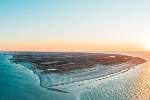 Grenen stedet der de to havene Skagerrak og Kattegat møtes. Foto: Dennis Lundby