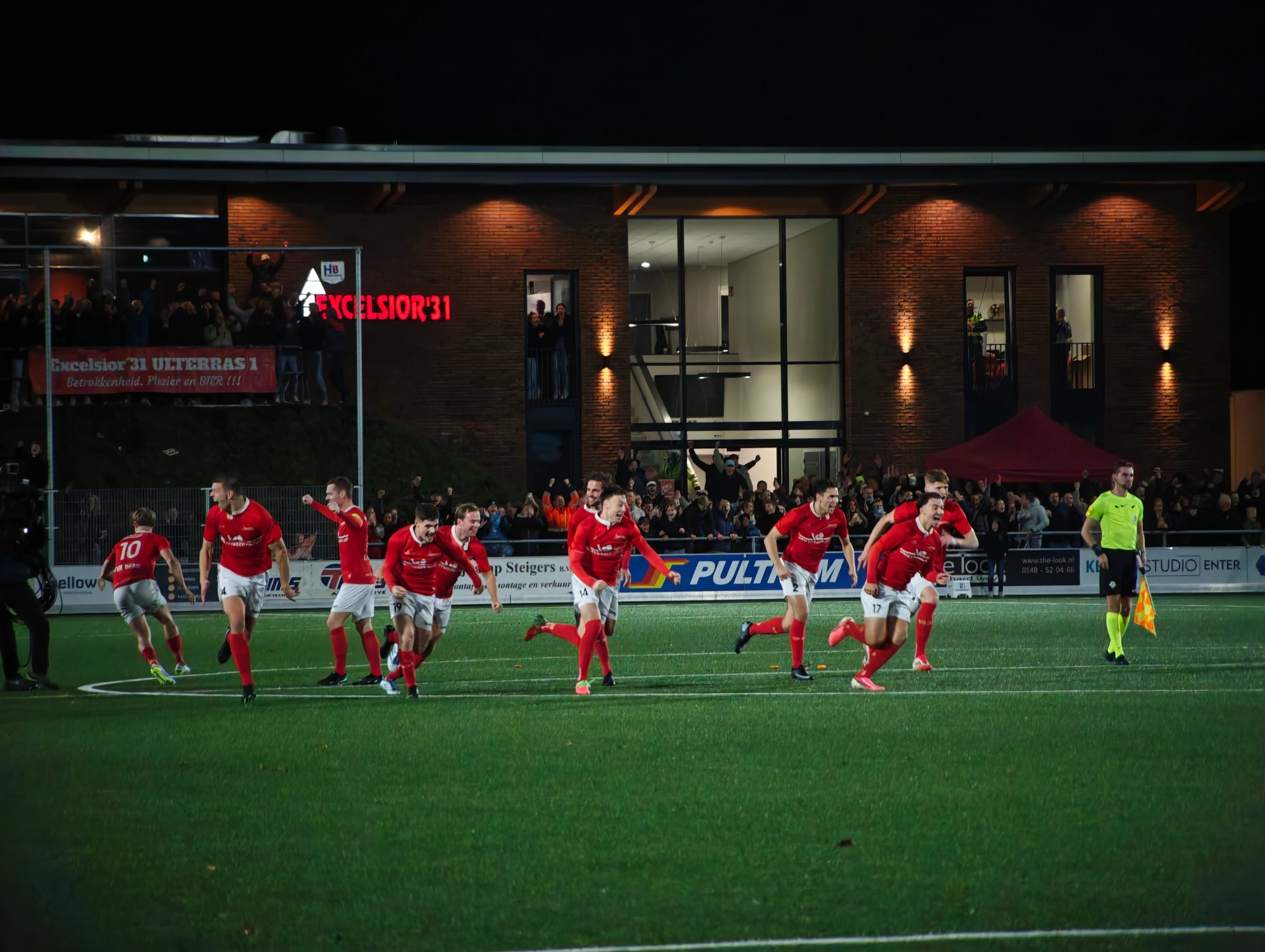 Ein Amateurverein wirft ADO Den Haag aus dem Pokal: Excelsior’31 feiert die Sensation.