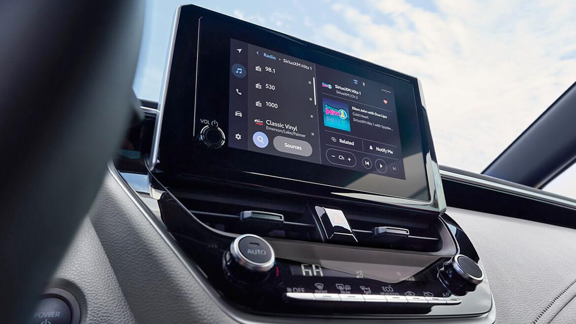 Toyota Corolla touchscreen controls